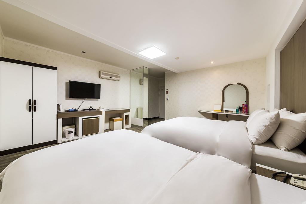 Hotel Tate Suwon Eksteriør billede